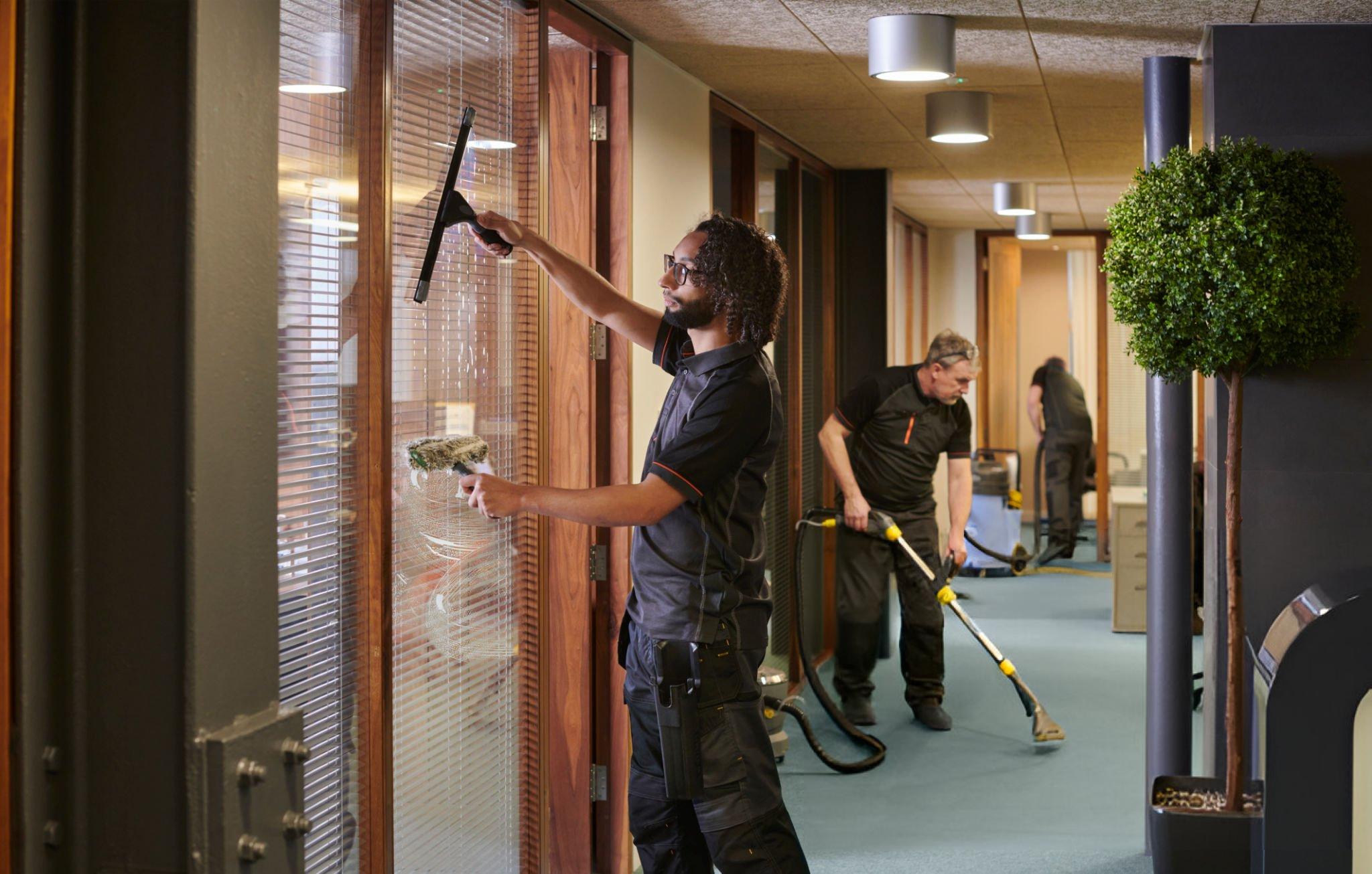 carpet cleaning in commercial space